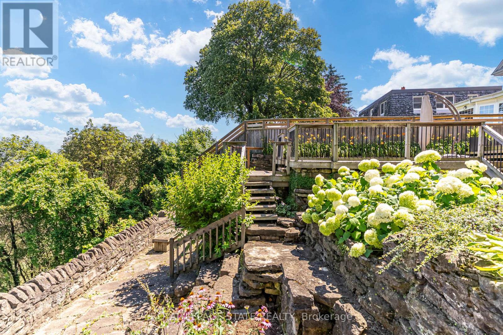 91 Mountain Park Avenue, Hamilton, Ontario  L9A 1A1 - Photo 45 - X12846604