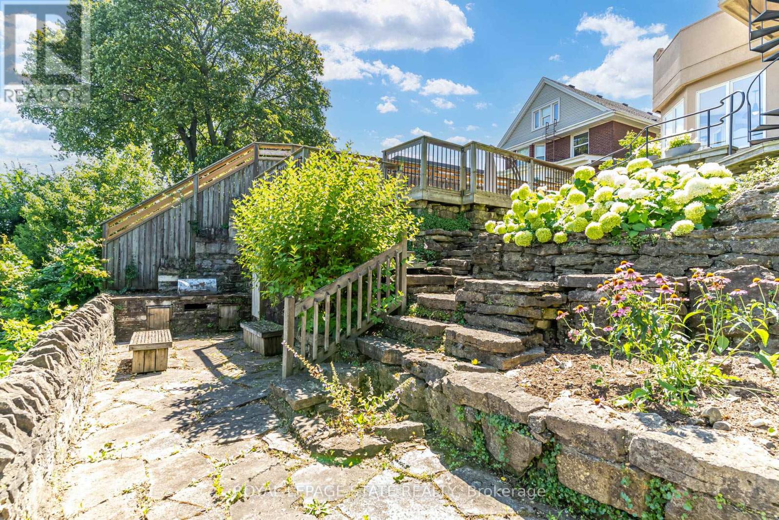91 Mountain Park Avenue, Hamilton, Ontario  L9A 1A1 - Photo 46 - X12846604