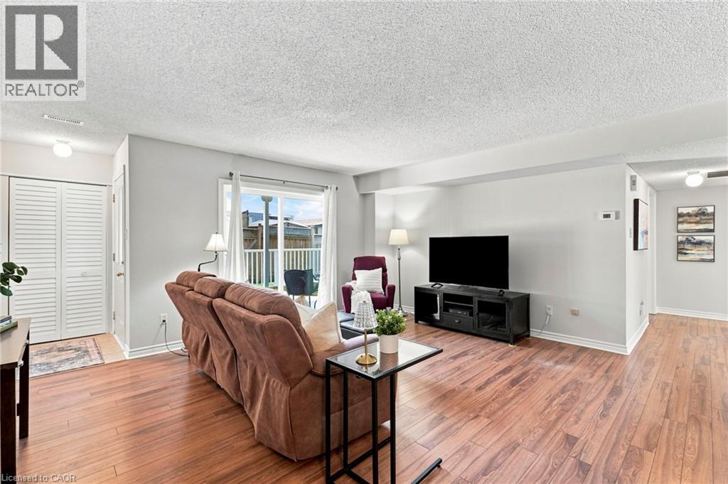 1701 Lampman Avenue Unit# 204, Burlington, Ontario  L7L 6R7 - Photo 5 - 40853840