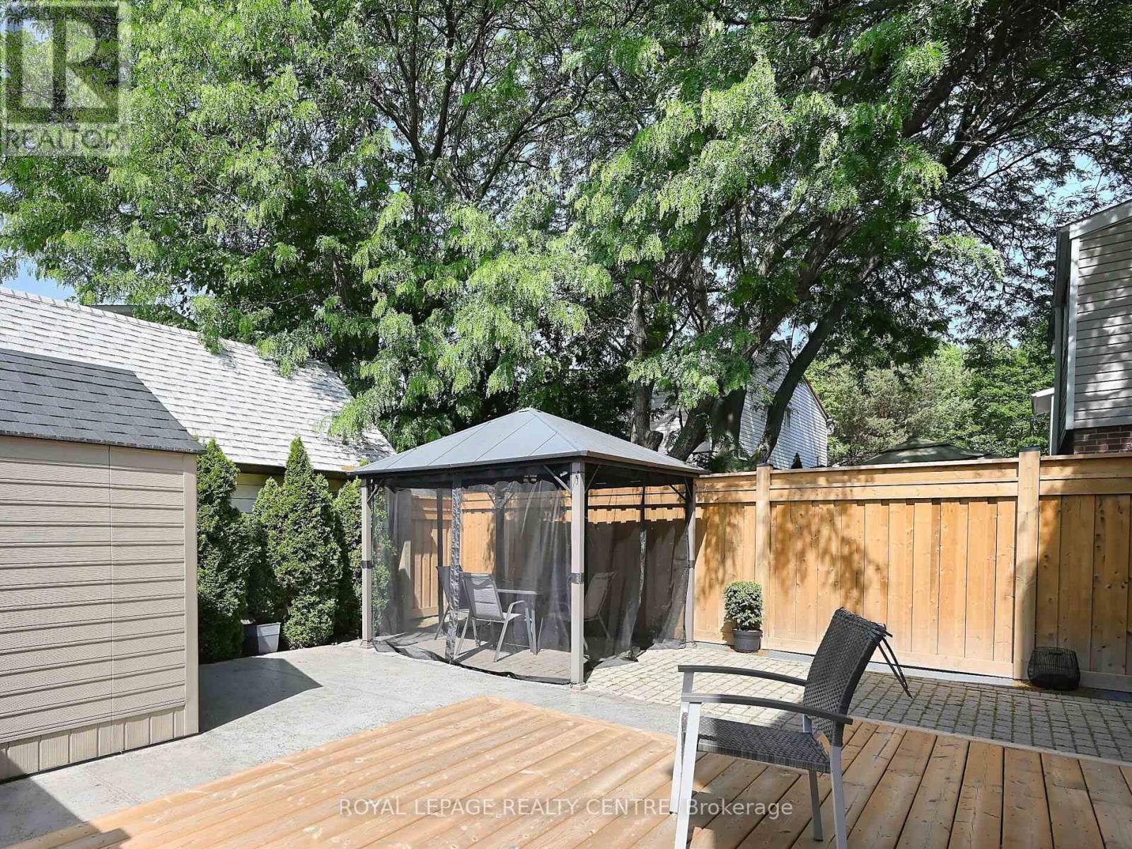 1221 Kos Boulevard, Mississauga, Ontario  L5J 4L3 - Photo 20 - W13645820
