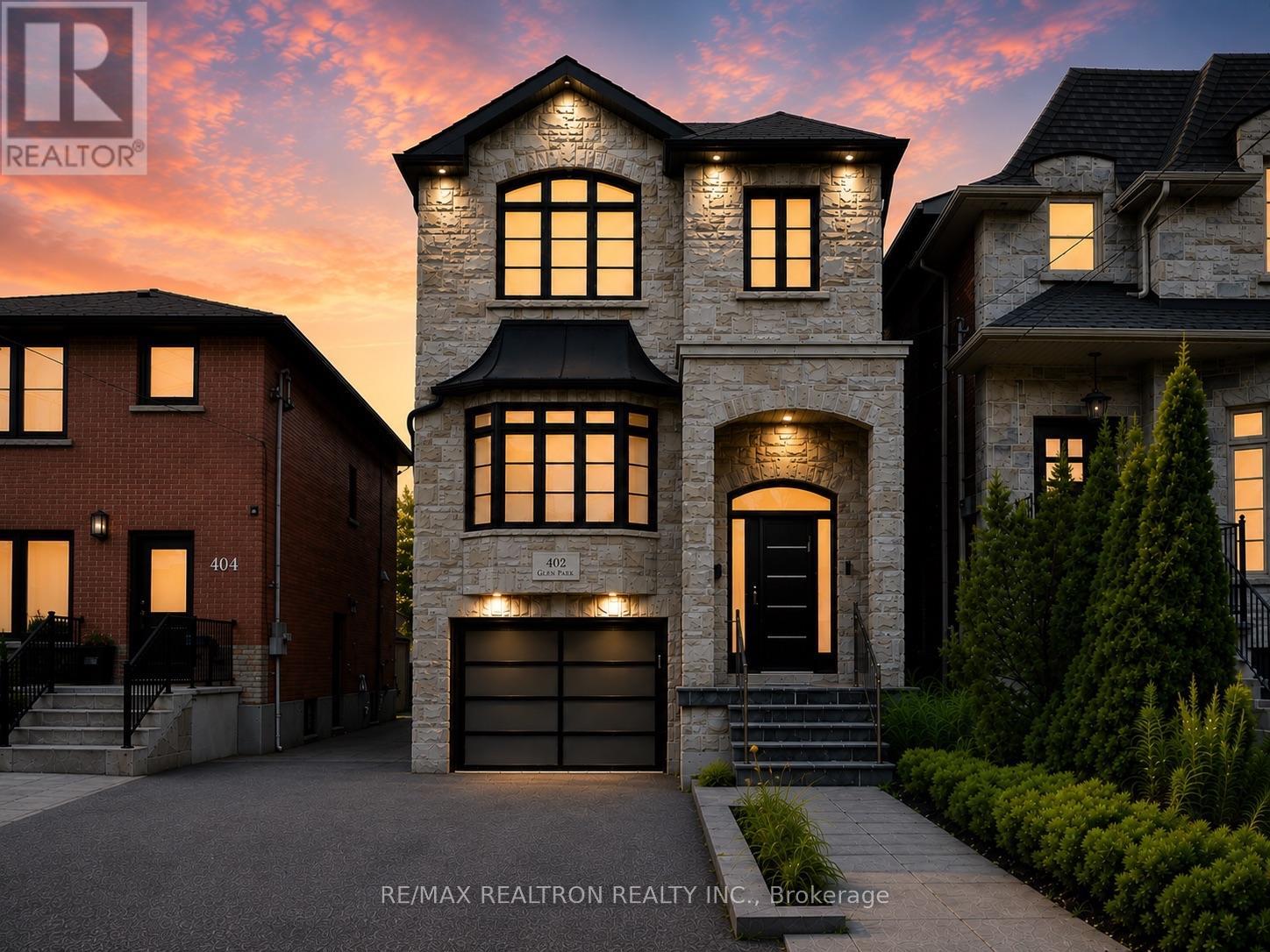 402 GLEN PARK AVENUE, Toronto, Ontario