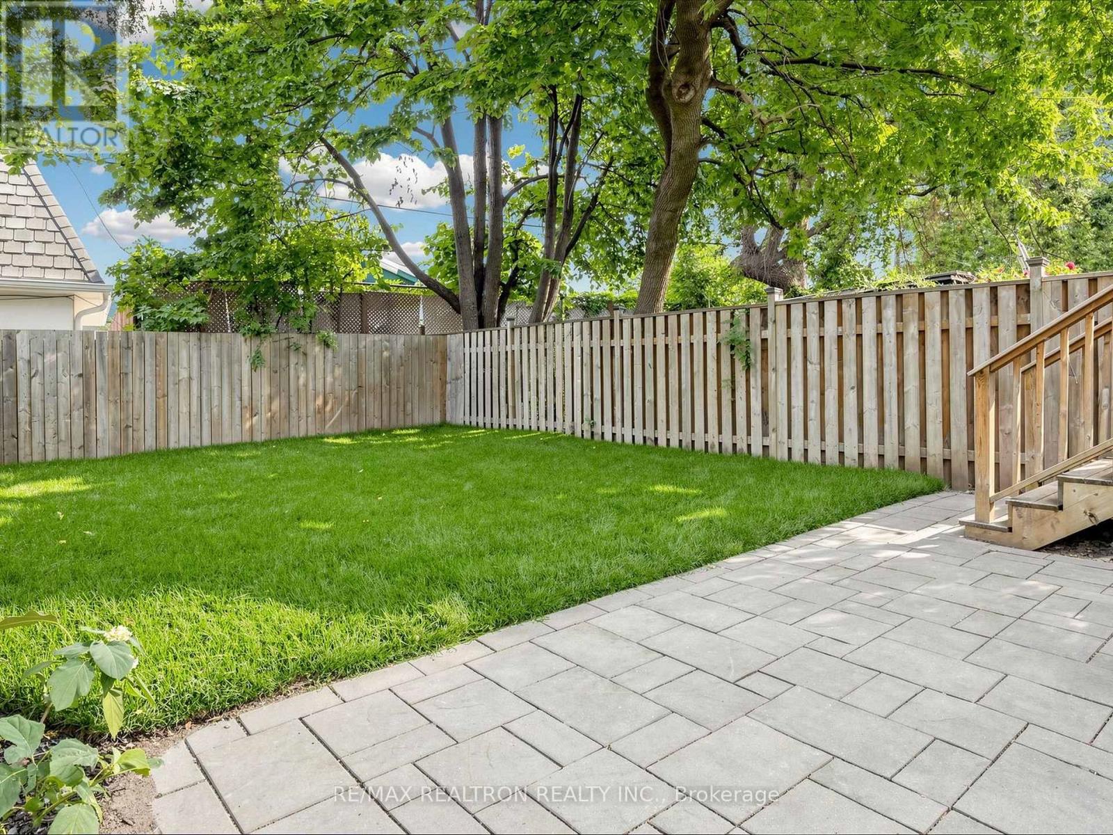 402 Glen Park Avenue, Toronto, Ontario  M6B 2E5 - Photo 48 - W13645842