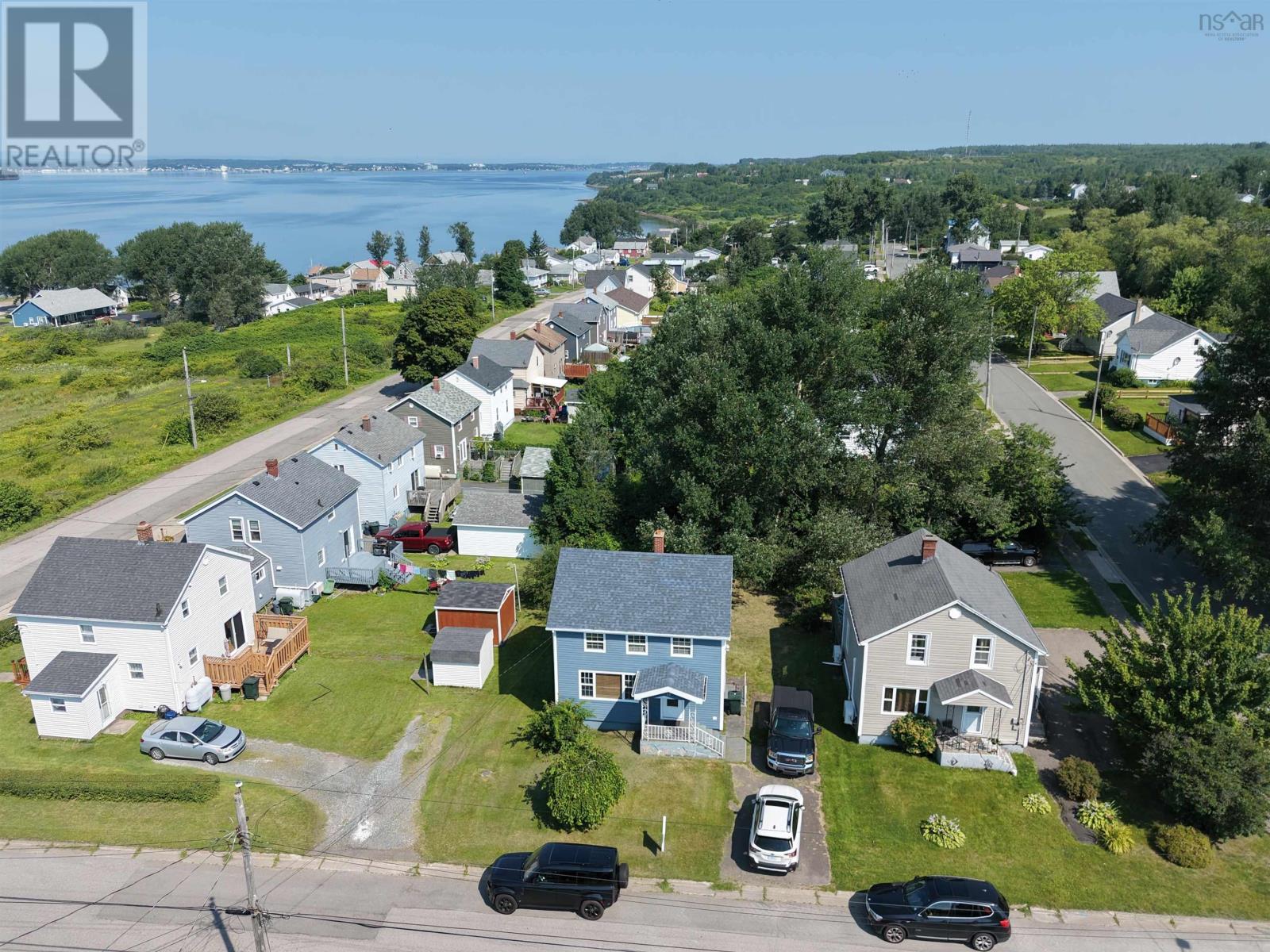 73 Taylor Street, Sydney, Nova Scotia  B1N 2W5 - Photo 3 - 202615479