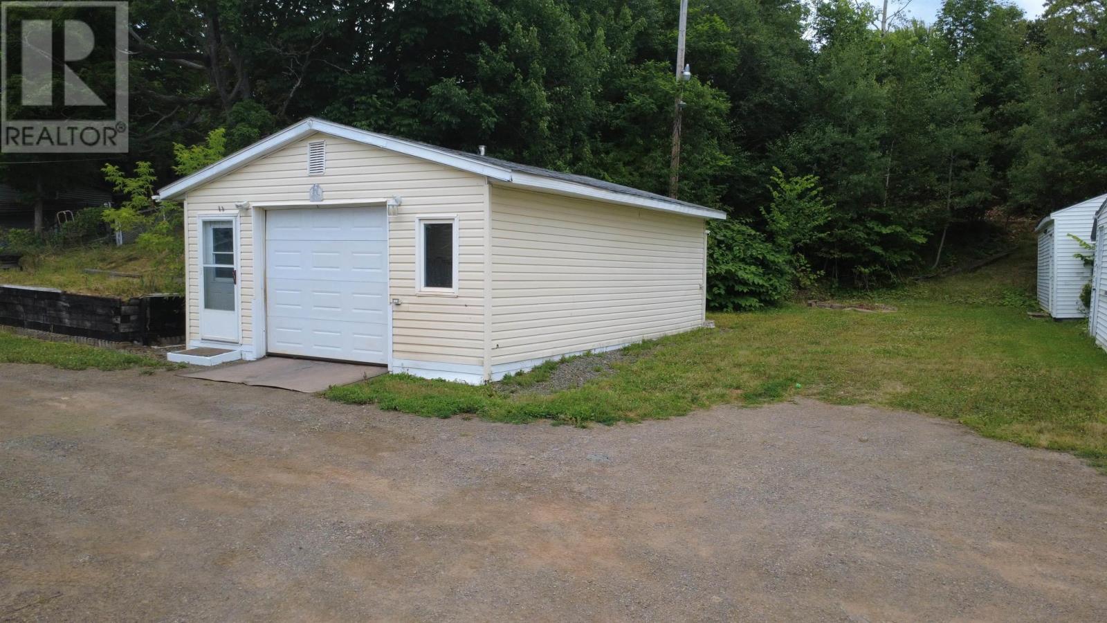 790 Trenton Road, New Glasgow, Nova Scotia  B2H 2M8 - Photo 2 - 202619114