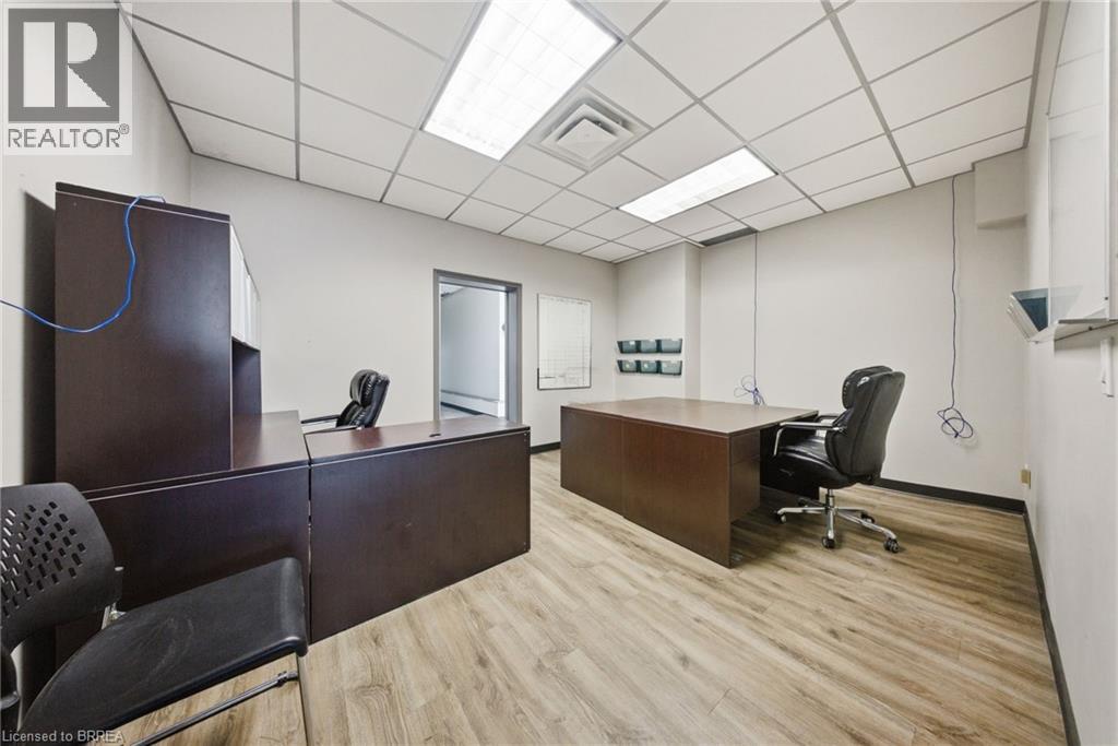 50 King George Road Unit# 3, Brantford, Ontario  N3R 5K7 - Photo 10 - 40825502