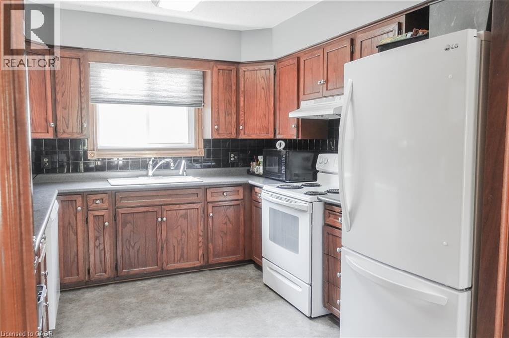 13 Kelly Avenue, Simcoe, Ontario  N3Y 4V6 - Photo 46 - 40844509