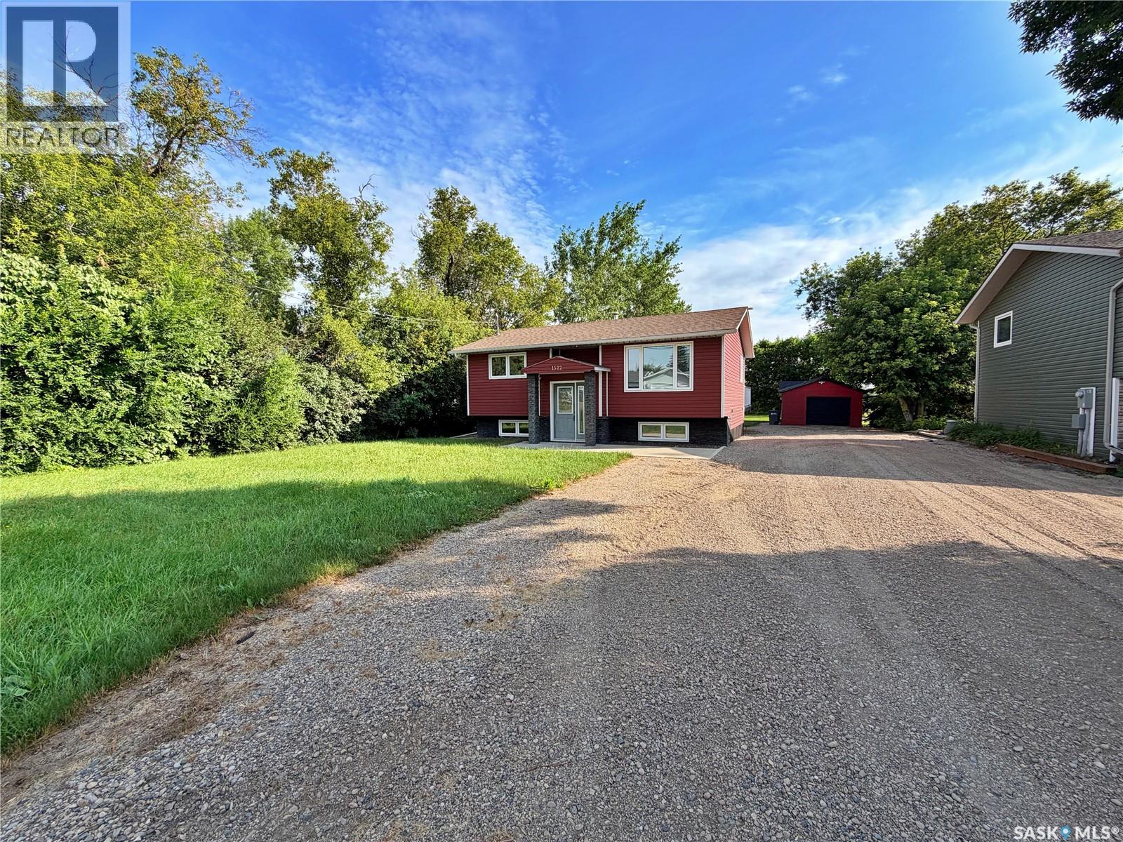 1522 Broadway AVENUE, Moosomin, Saskatchewan