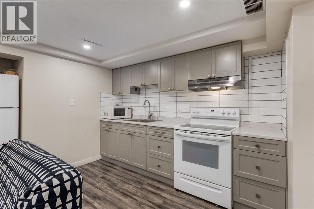 2024 43 Street Se, Calgary, Alberta  T2B 1H4 - Photo 24 - A2324699