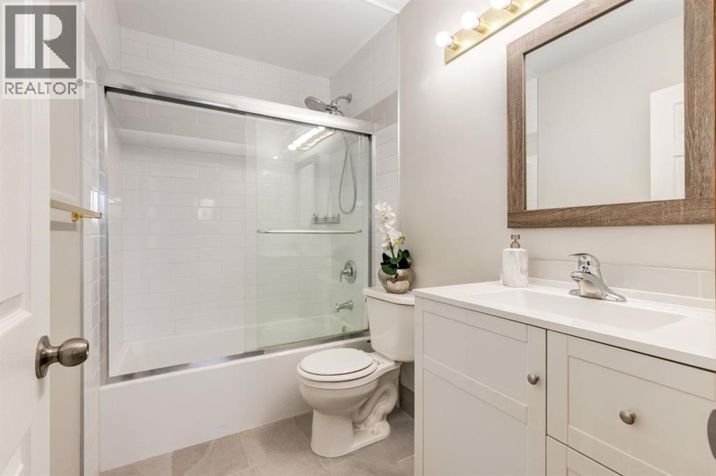 2024 43 Street Se, Calgary, Alberta  T2B 1H4 - Photo 17 - A2324699