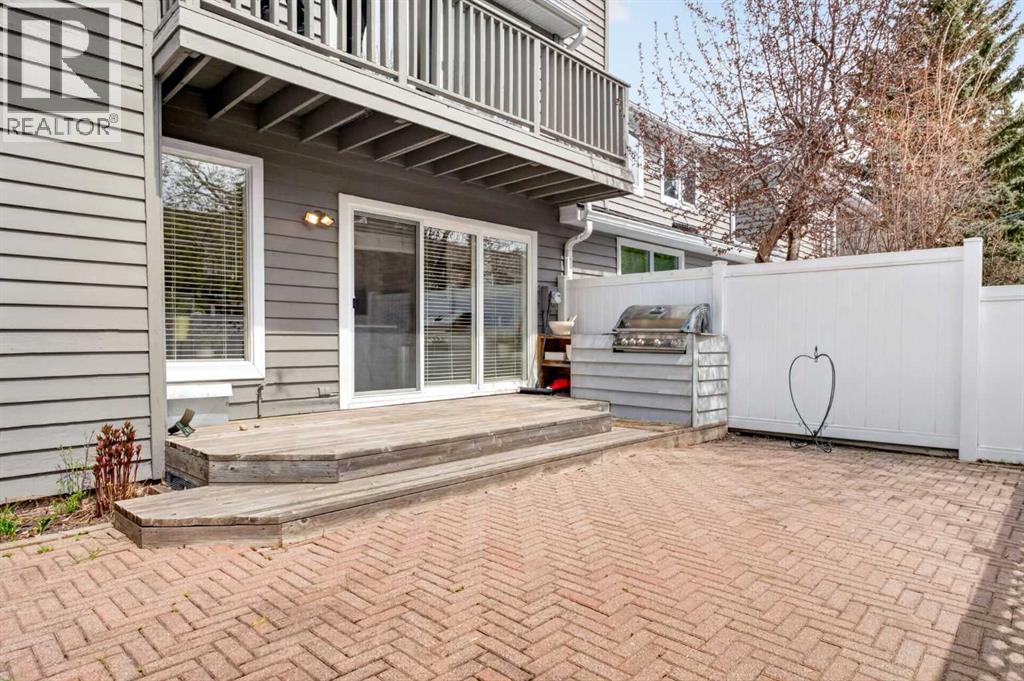 12 Wood Crescent SW, Calgary, Alberta  T2W 4B4 - Photo 46 - A2325999