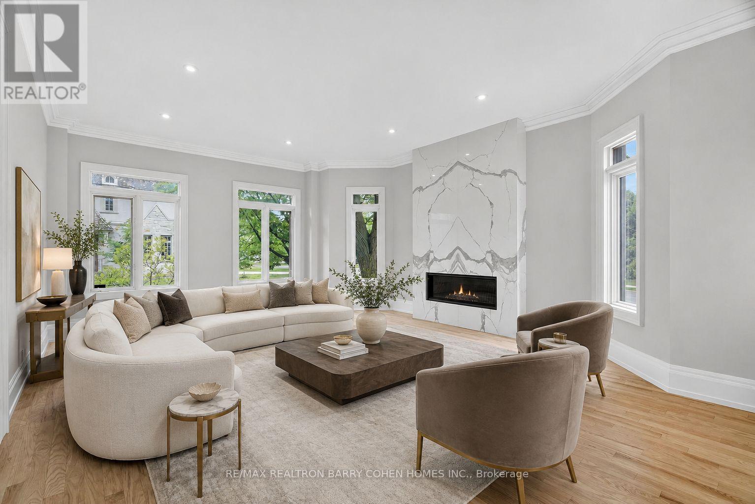 63 Gordon Road, Toronto, Ontario  M2P 1E3 - Photo 9 - C13462122