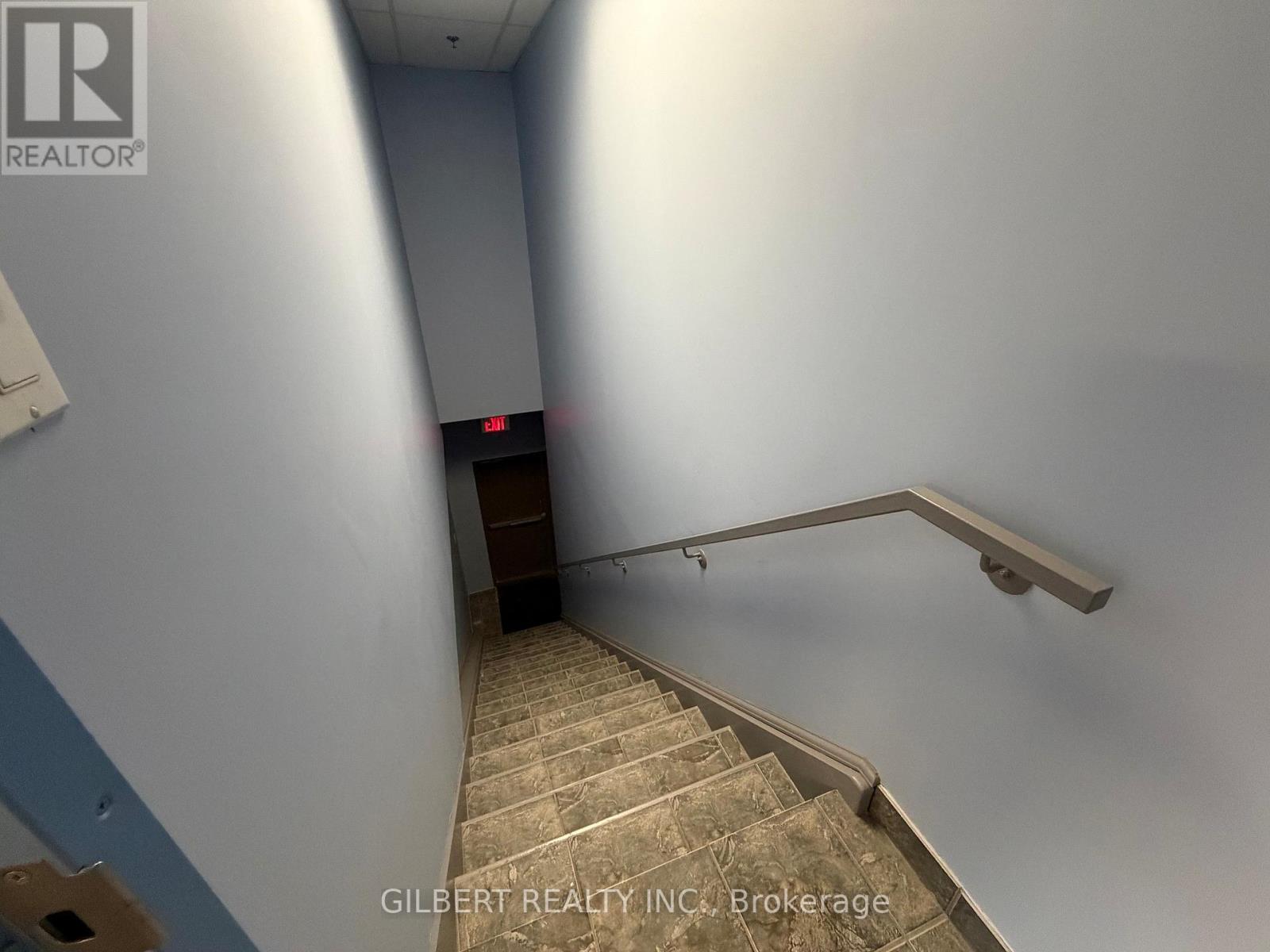 200 - 127 Corstate Avenue, Vaughan, Ontario L4K 4Y2 - Photo 11 - N13556524