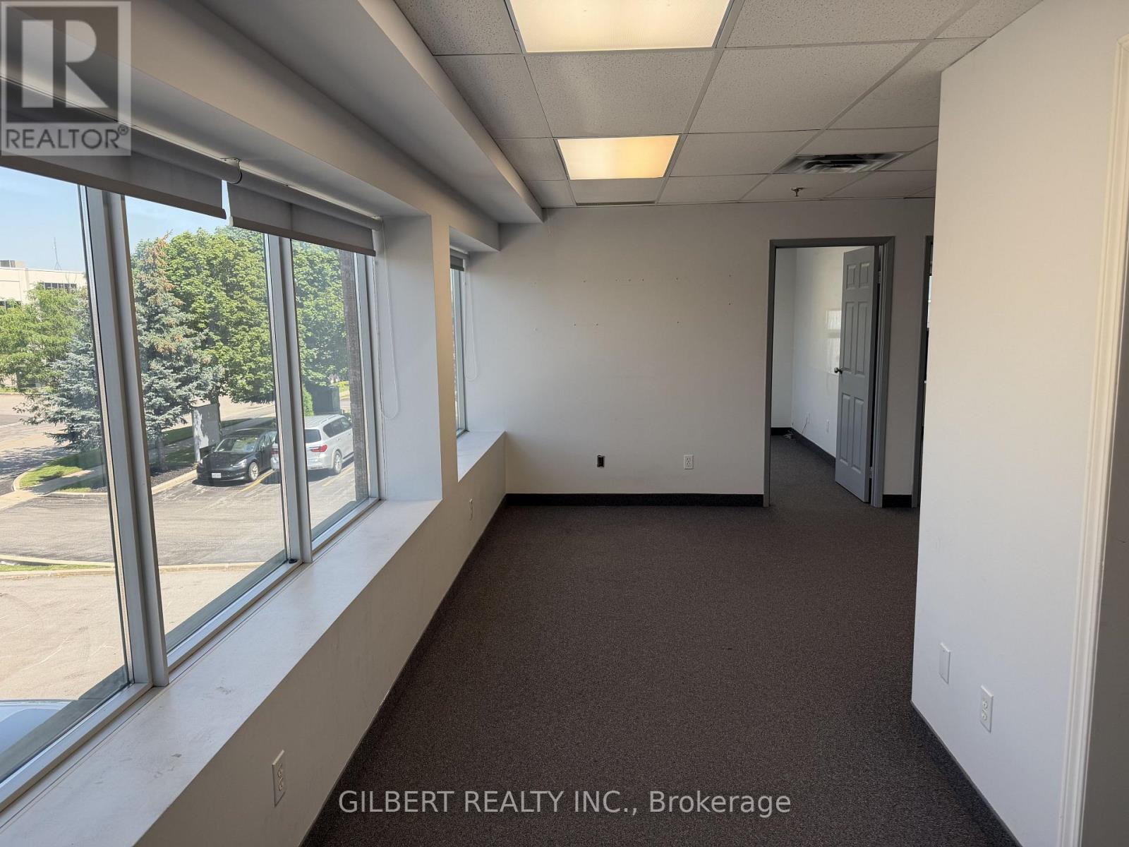 200 - 127 Corstate Avenue, Vaughan, Ontario L4K 4Y2 - Photo 5 - N13556524