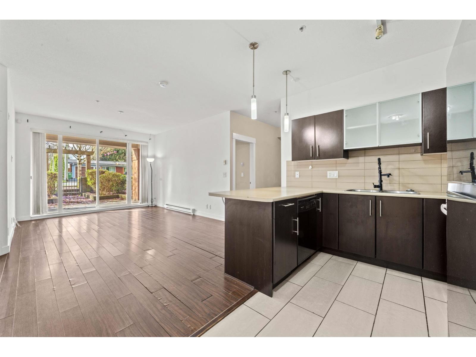 111 33545 Rainbow Avenue, Abbotsford, British Columbia  V2S 1Z6 - Photo 6 - R3153368