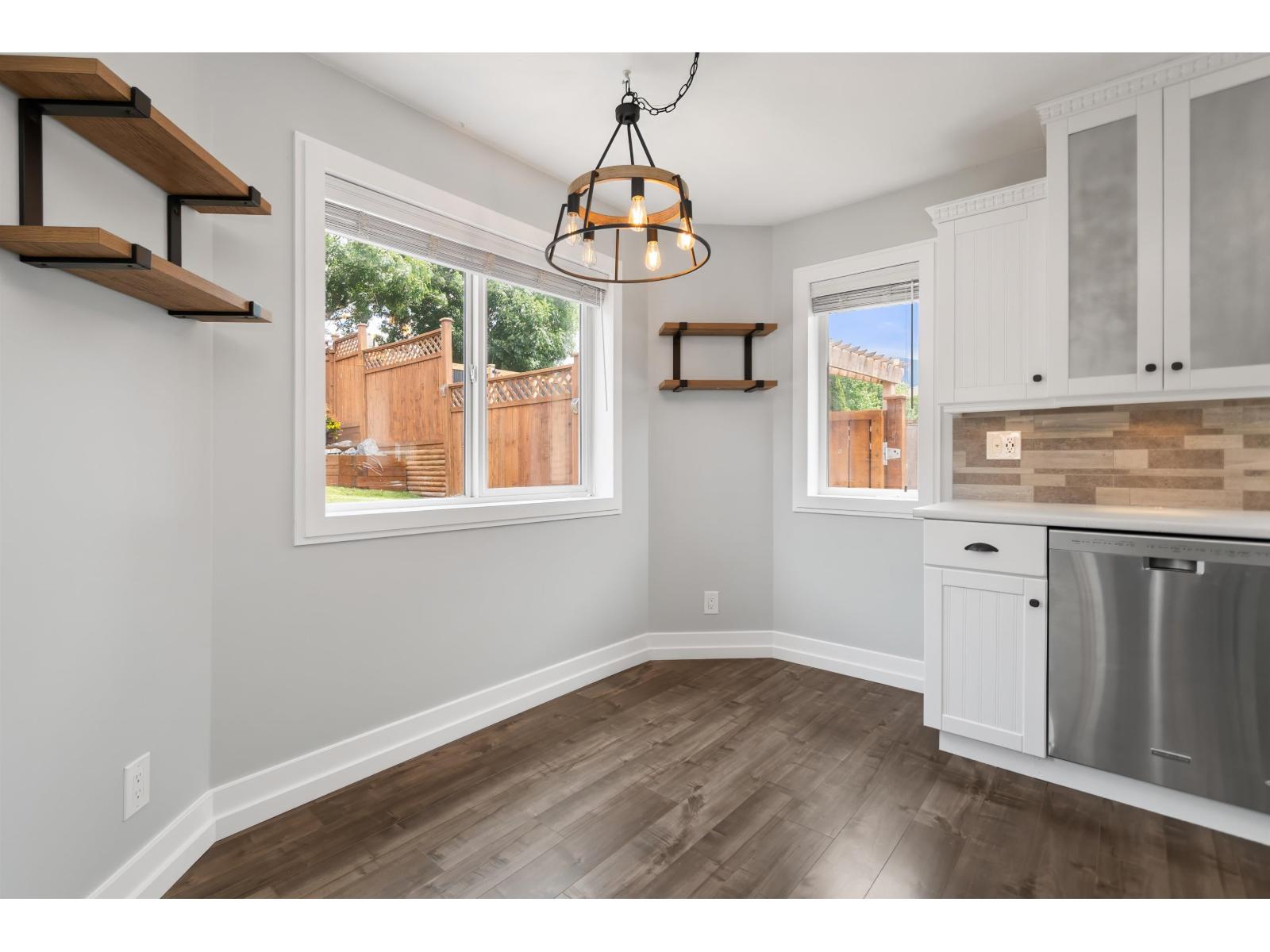 5730 Kathleen Drive, Sardis South, Chilliwack, British Columbia V2R 3Y8 - Photo 11 - R3145825