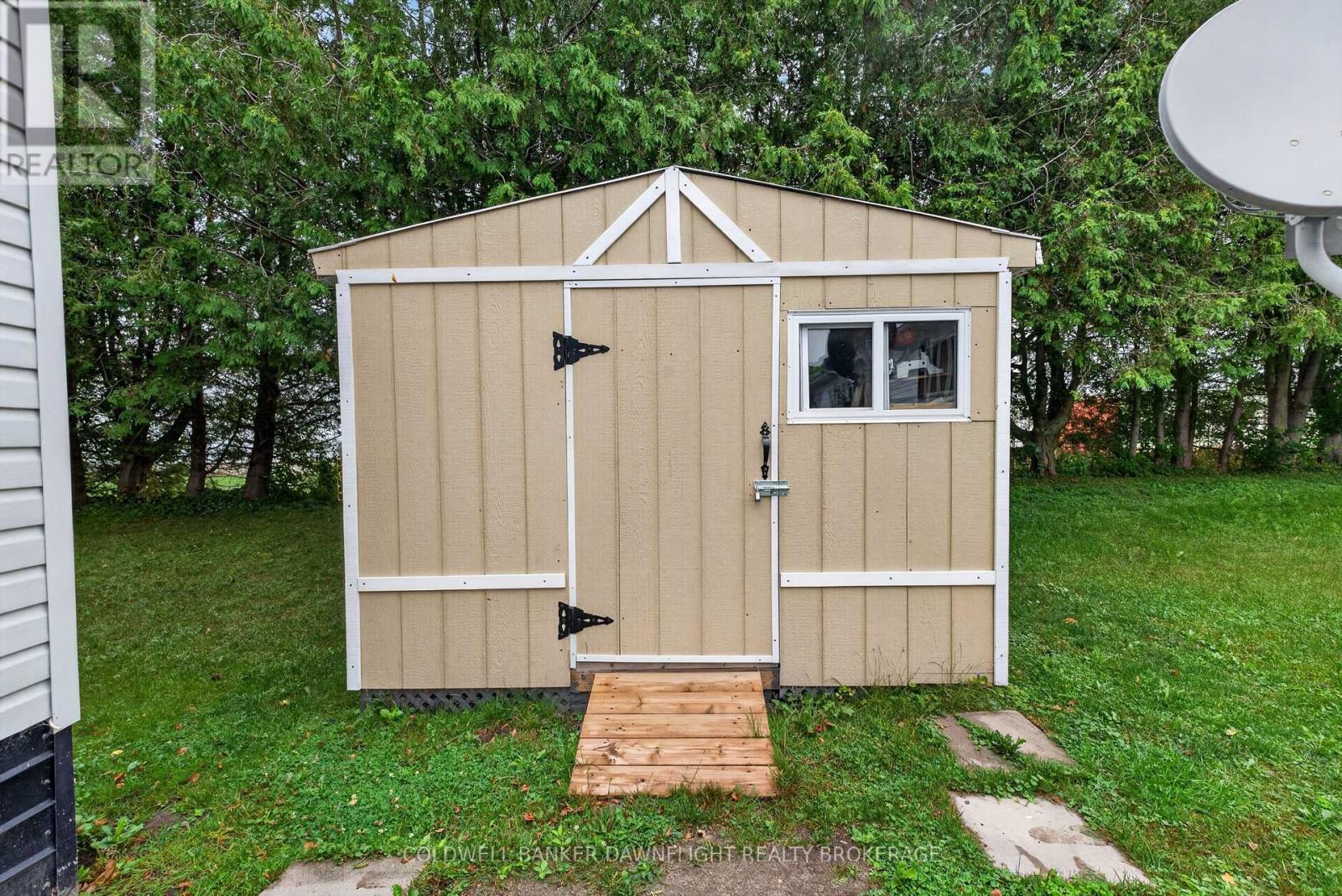20 Redford Drive, South Huron, Ontario  N0M 1S3 - Photo 18 - X13645996