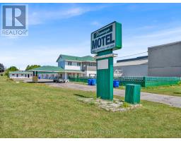 421 GRAND AVENUE E, Chatham-Kent, Ontario