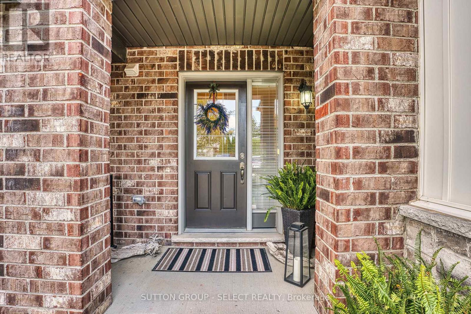 2 - 55 Harrison Street, Stratford, Ontario  N5A 1A0 - Photo 3 - X13646170
