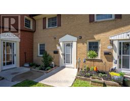 16 ARBOUR GLEN CRESCENT, London East, Ontario