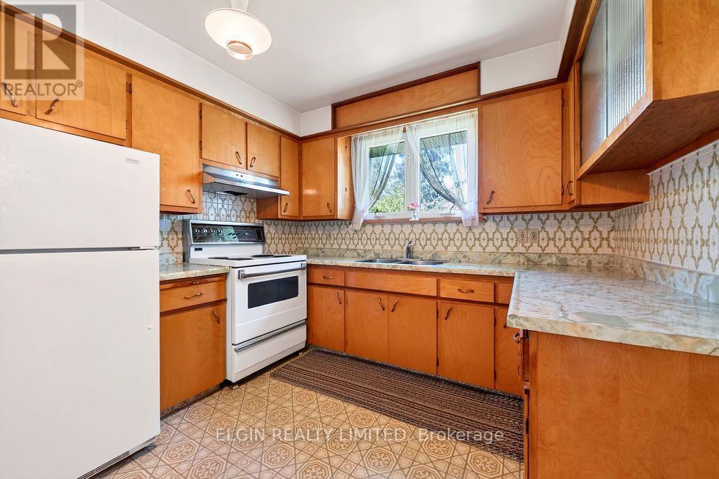 236 1/2 Erie Street, St. Thomas, Ontario  N5R 2N9 - Photo 12 - X13646210