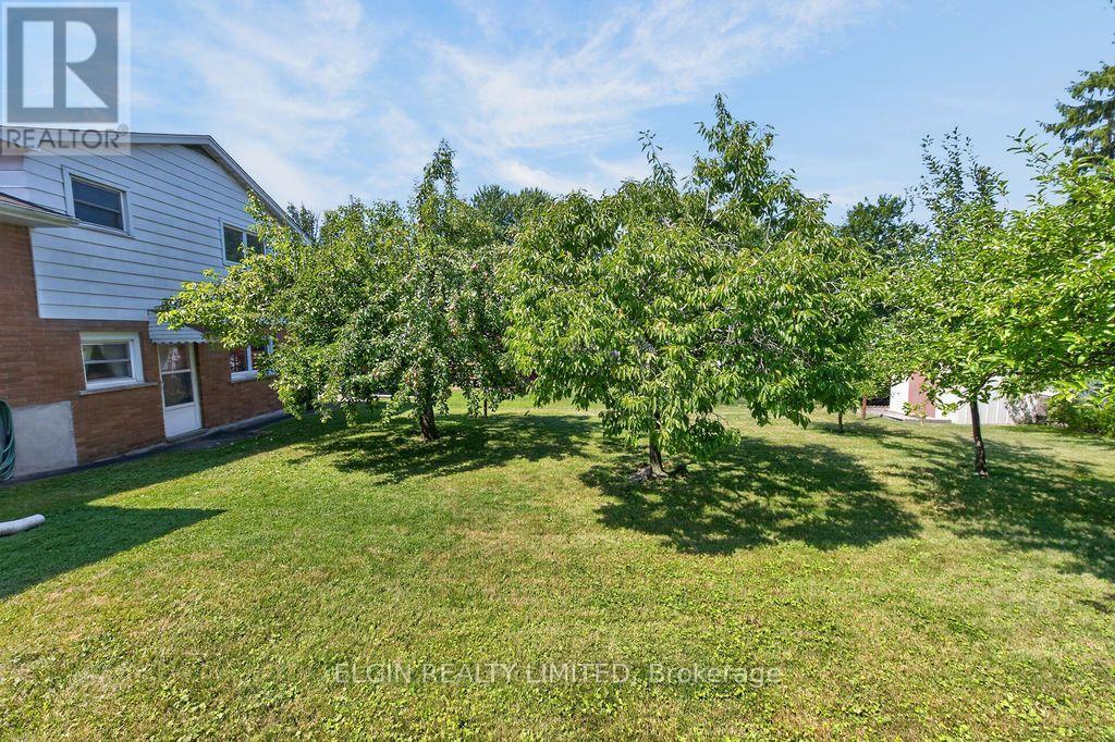 236 1/2 Erie Street, St. Thomas, Ontario  N5R 2N9 - Photo 31 - X13646210