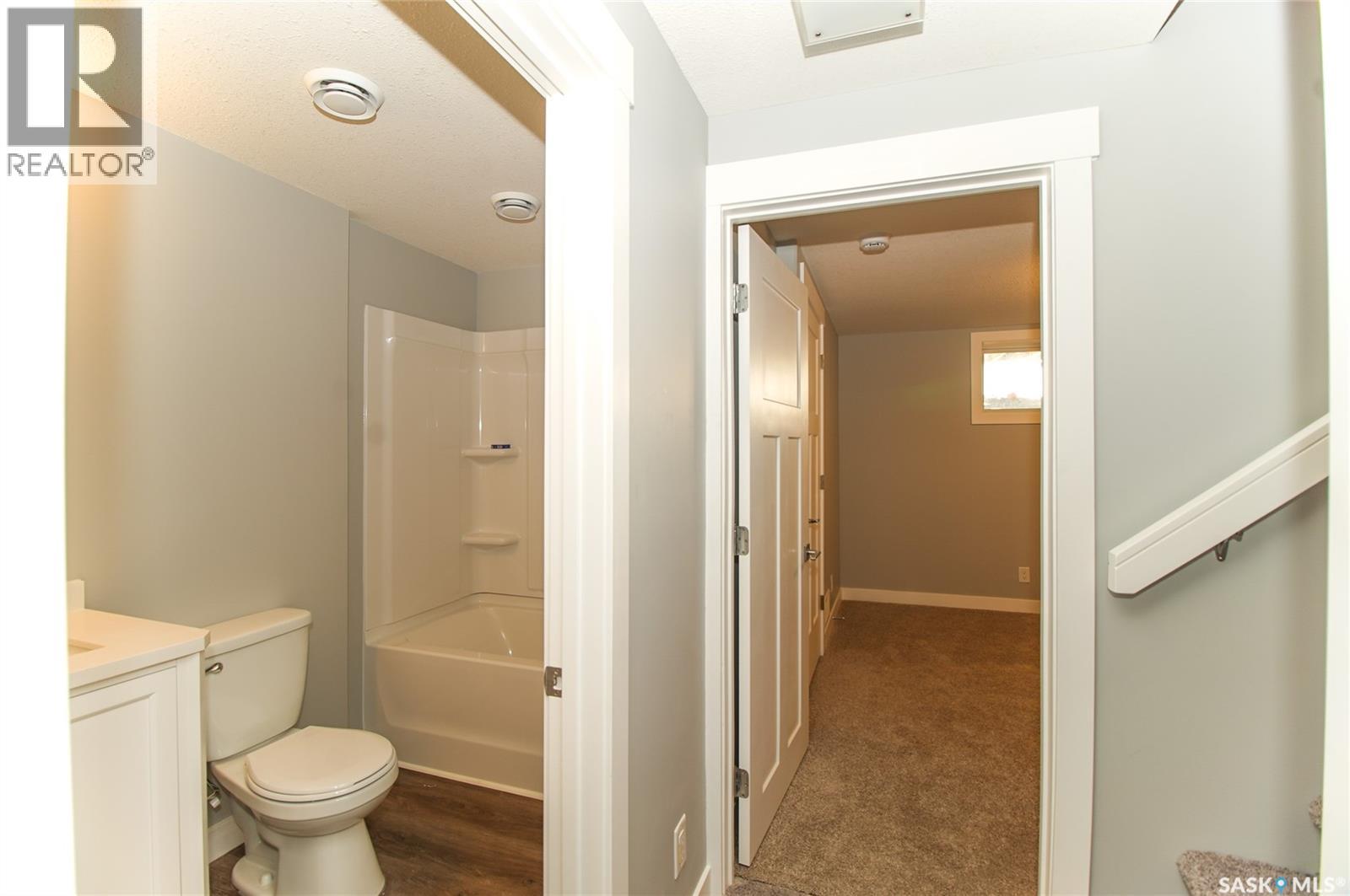 5624 Tutor Way, Regina, Saskatchewan  S4W 0N6 - Photo 33 - SK044275
