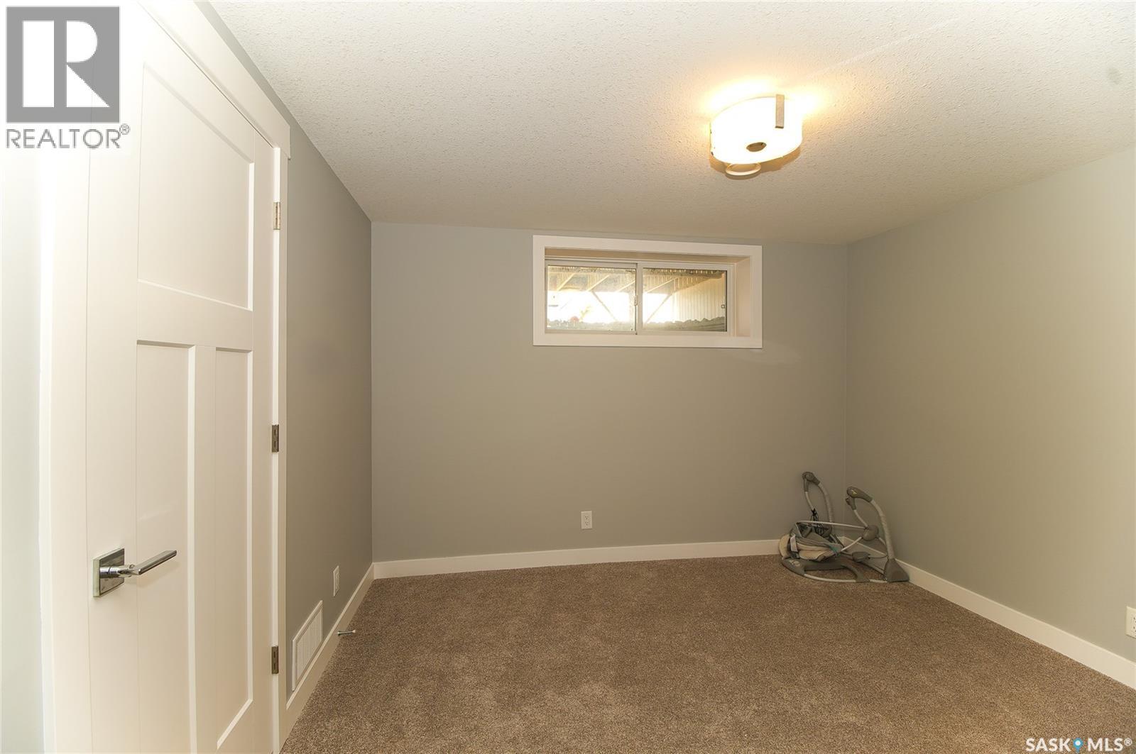 5624 Tutor Way, Regina, Saskatchewan  S4W 0N6 - Photo 26 - SK044275