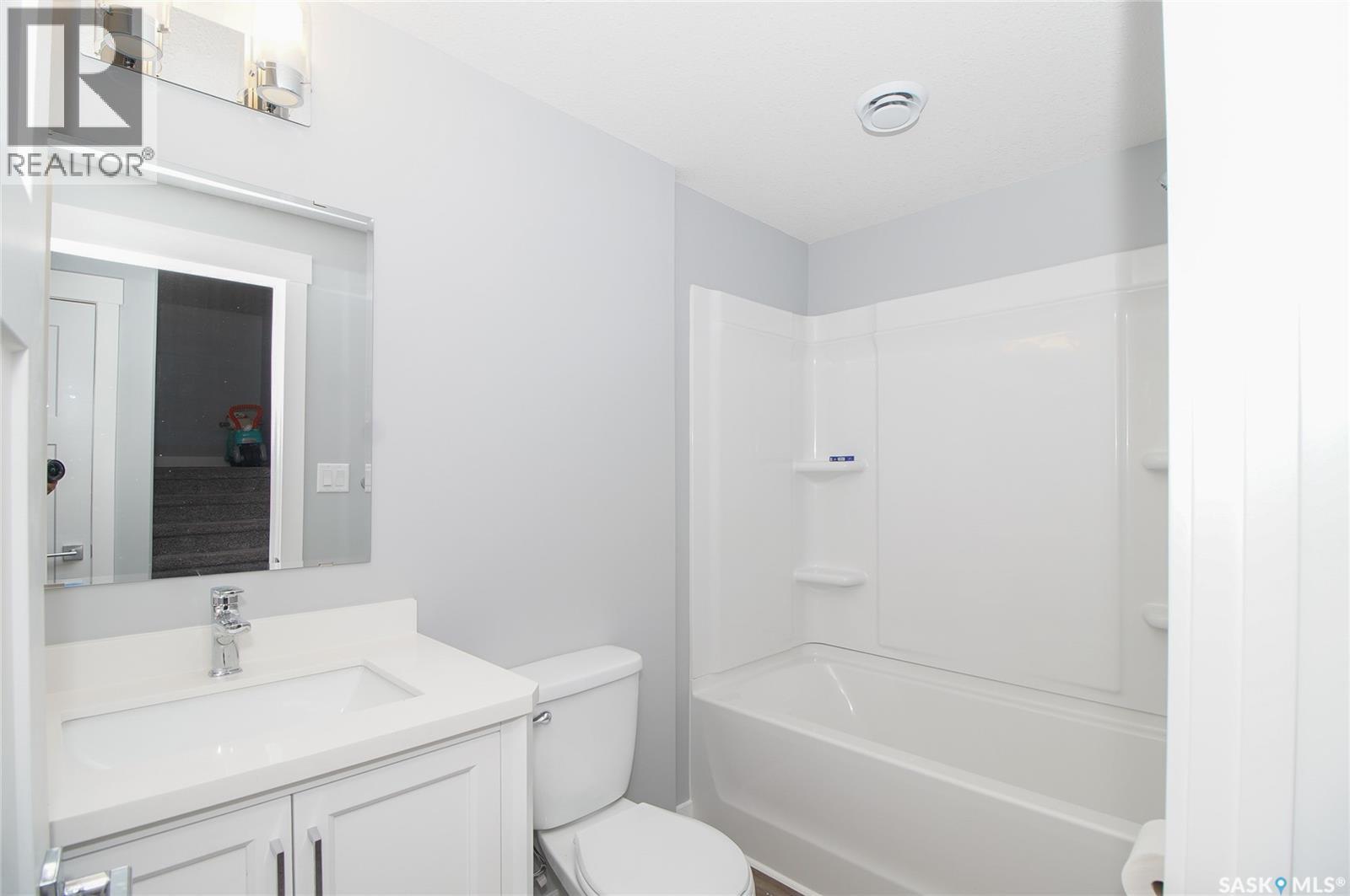 5624 Tutor Way, Regina, Saskatchewan  S4W 0N6 - Photo 28 - SK044275