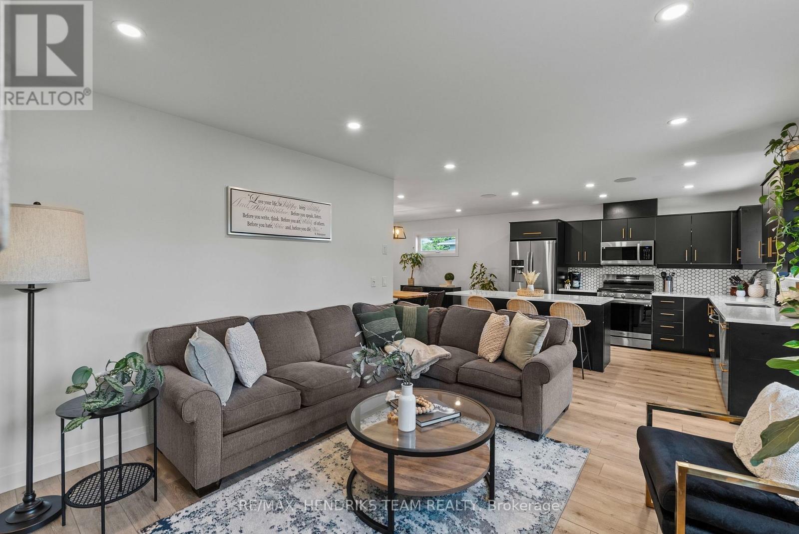 24 Prospect Avenue Avenue, St. Catharines, Ontario  L2M 5K1 - Photo 17 - X13646006