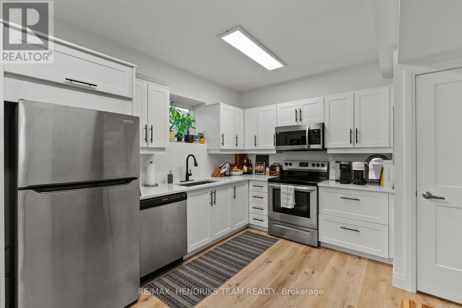 24 Prospect Avenue Avenue, St. Catharines, Ontario  L2M 5K1 - Photo 34 - X13646006
