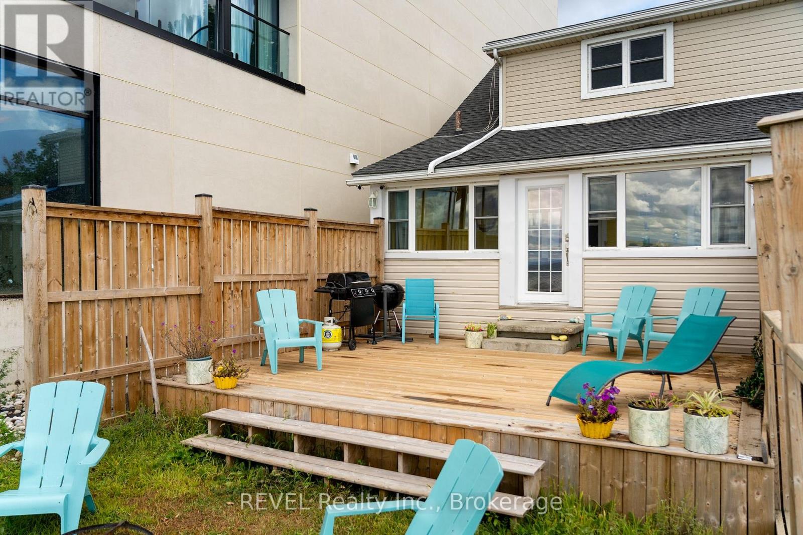 3819 Terrace Lane, Fort Erie, Ontario  L0S 1B0 - Photo 1 - X13646178