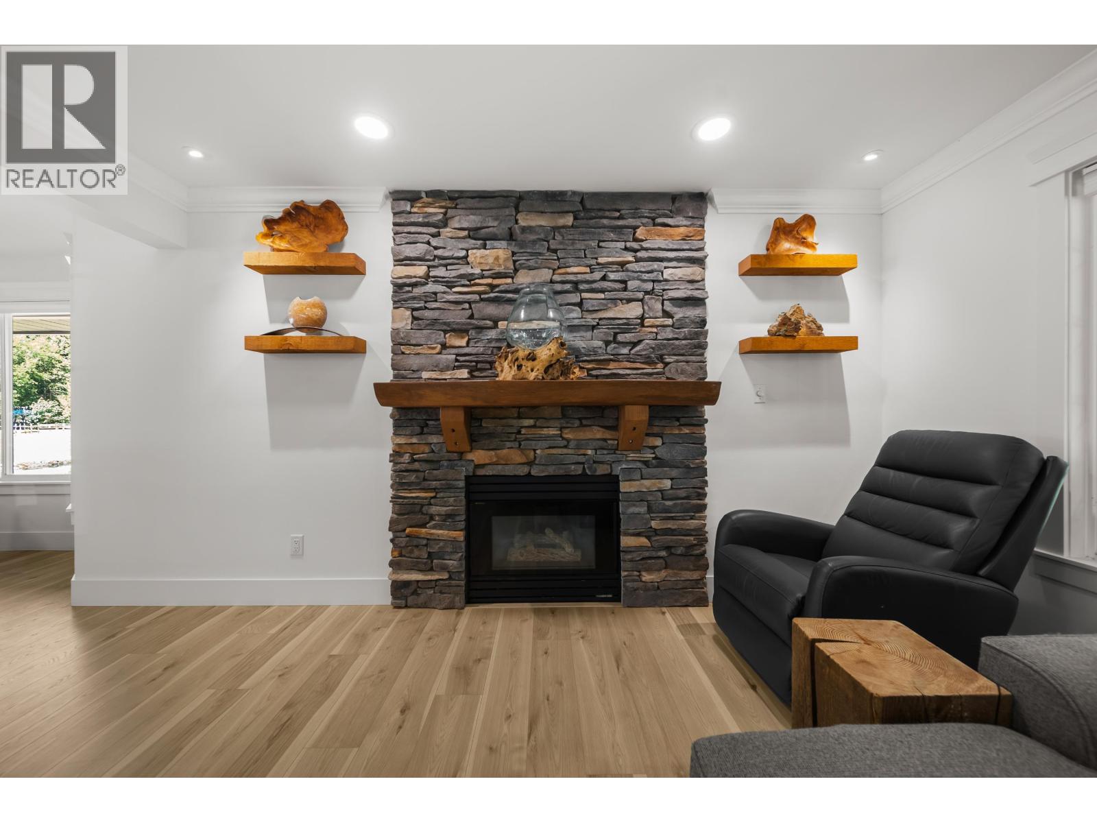 28675 98 Avenue, Maple Ridge, British Columbia  V2W 1K9 - Photo 9 - R3138351