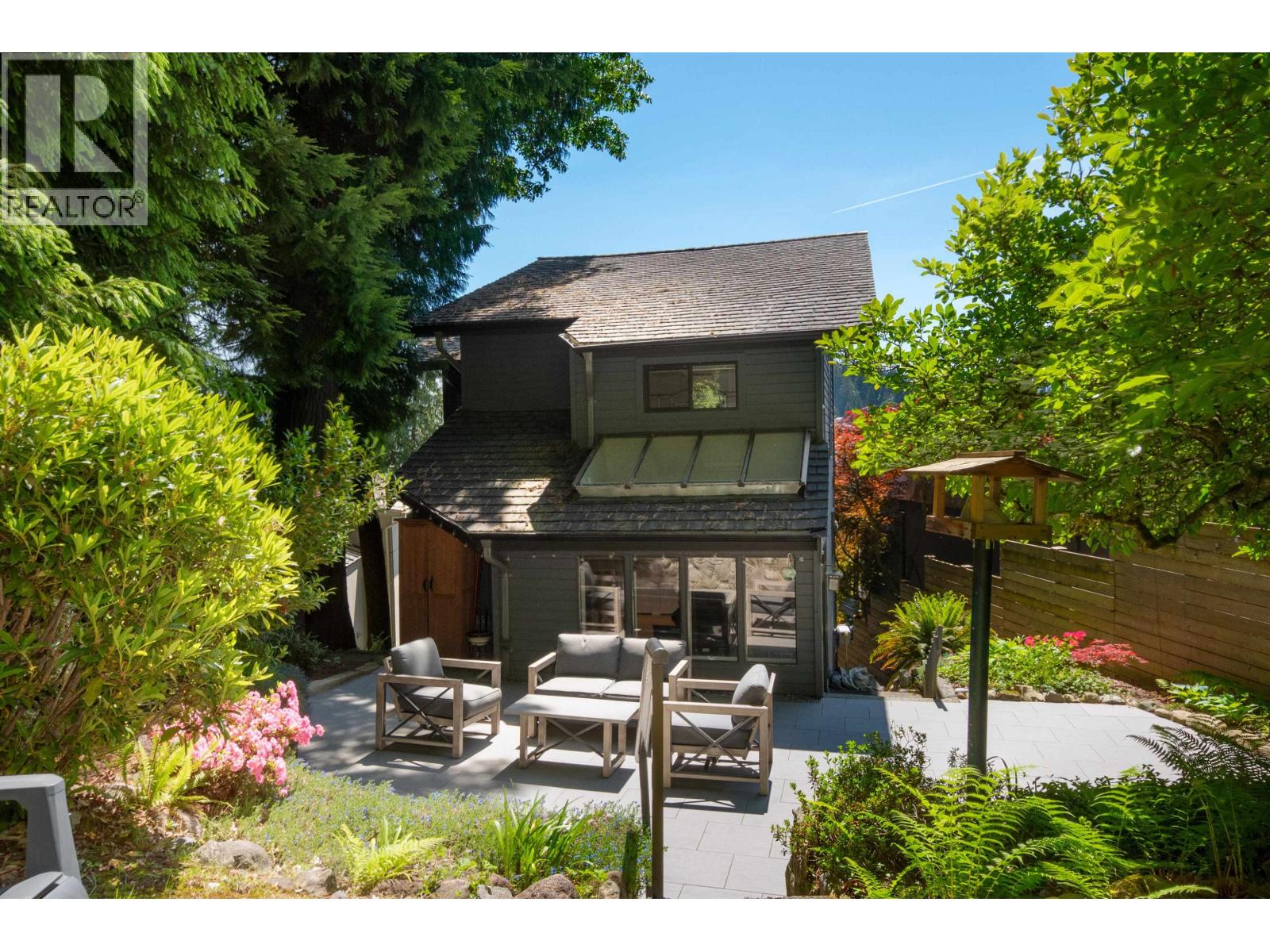 2643 Panorama Drive, North Vancouver, British Columbia  V7G 1V7 - Photo 34 - R3126899