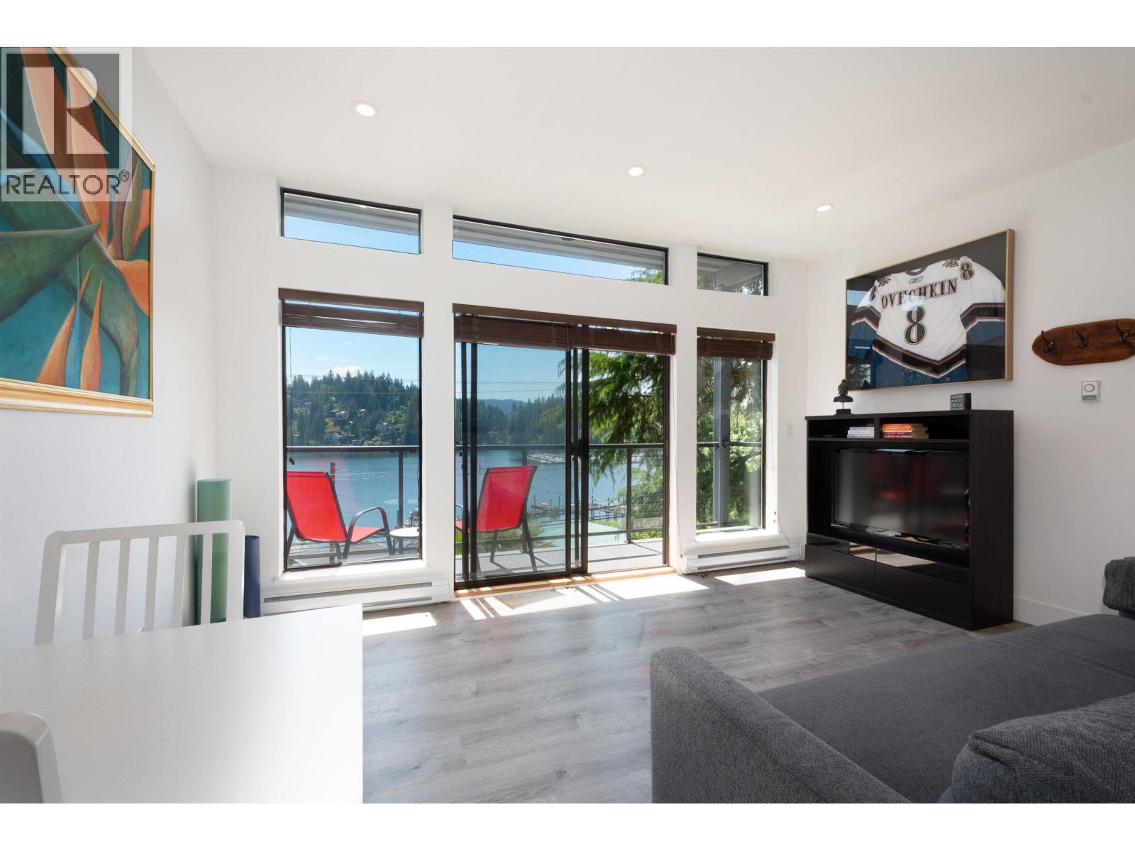 2643 Panorama Drive, North Vancouver, British Columbia  V7G 1V7 - Photo 29 - R3126899