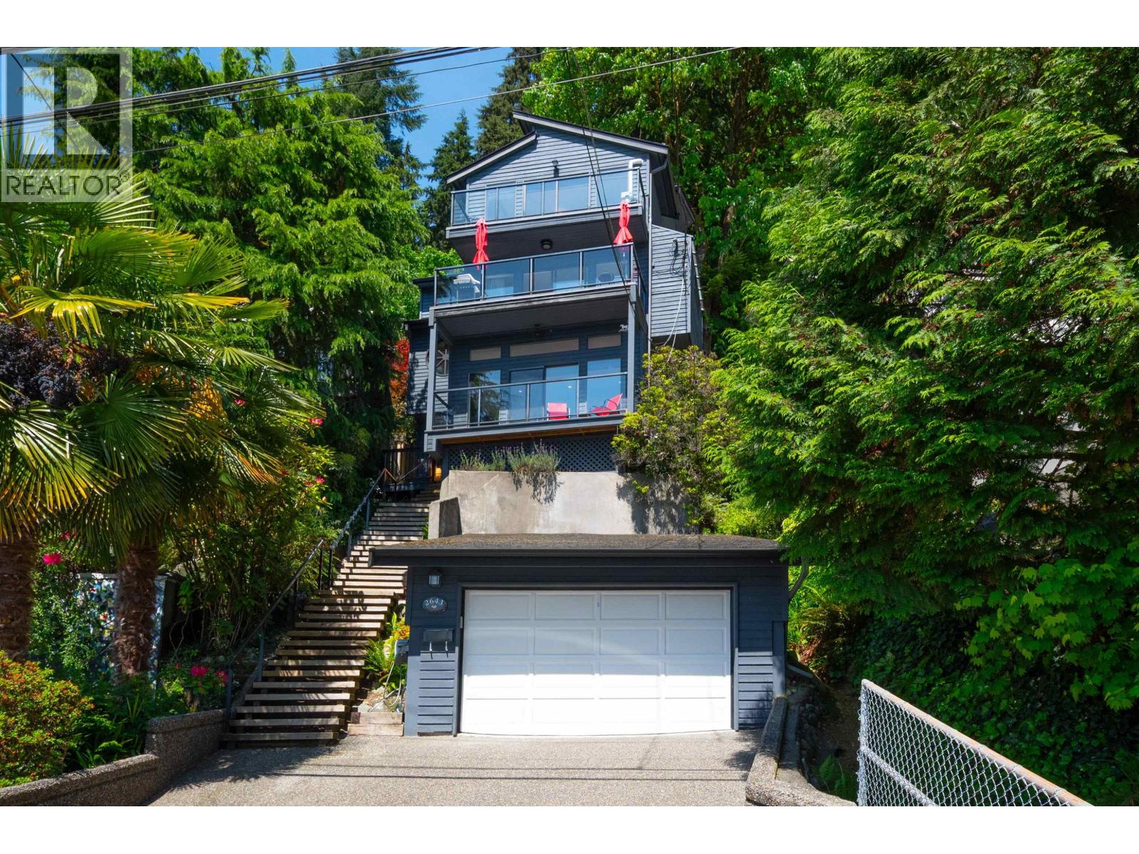 2643 PANORAMA DRIVE, North Vancouver, British Columbia