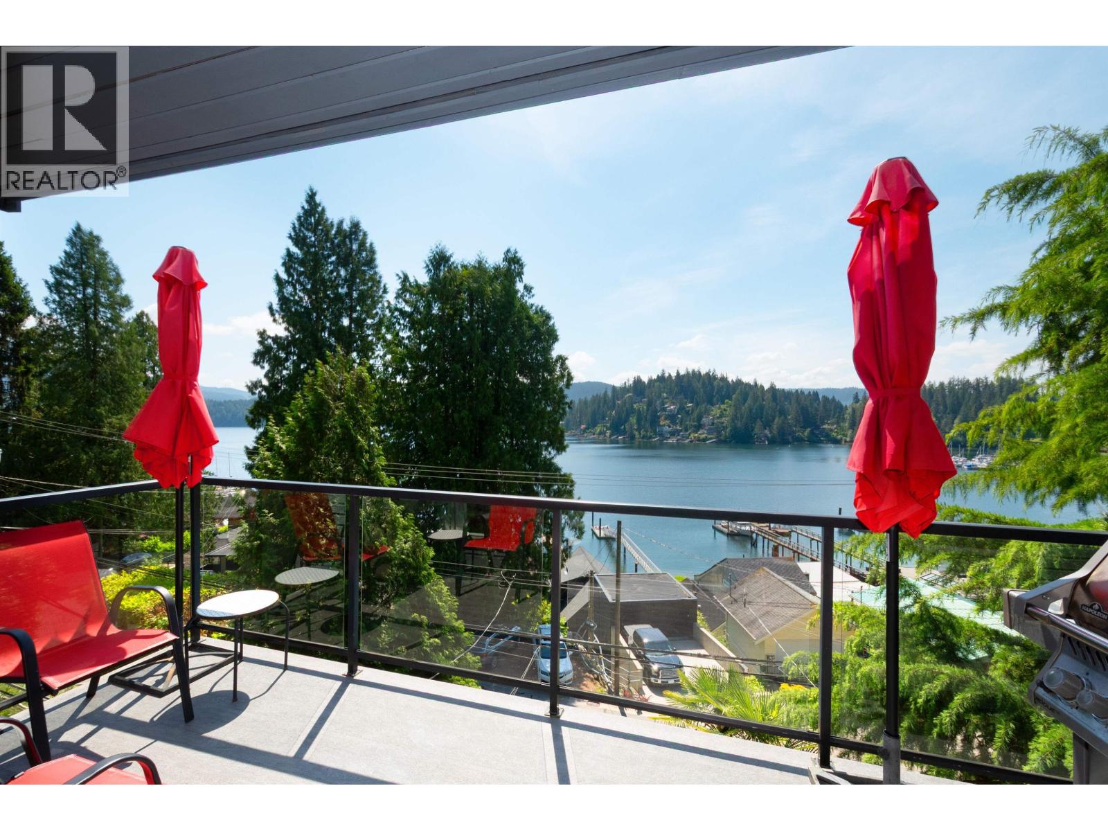 2643 Panorama Drive, North Vancouver, British Columbia  V7G 1V7 - Photo 15 - R3126899