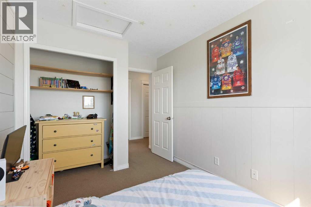590 Coopers Drive SW, Airdrie, Alberta  T4B 3M4 - Photo 32 - A2329843