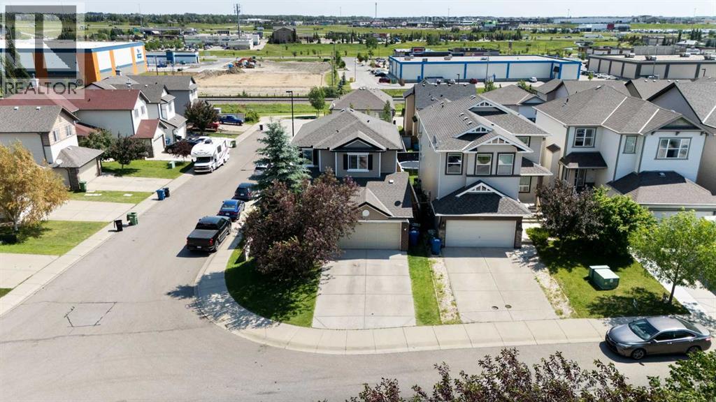 590 Coopers Drive SW, Airdrie, Alberta  T4B 3M4 - Photo 47 - A2329843