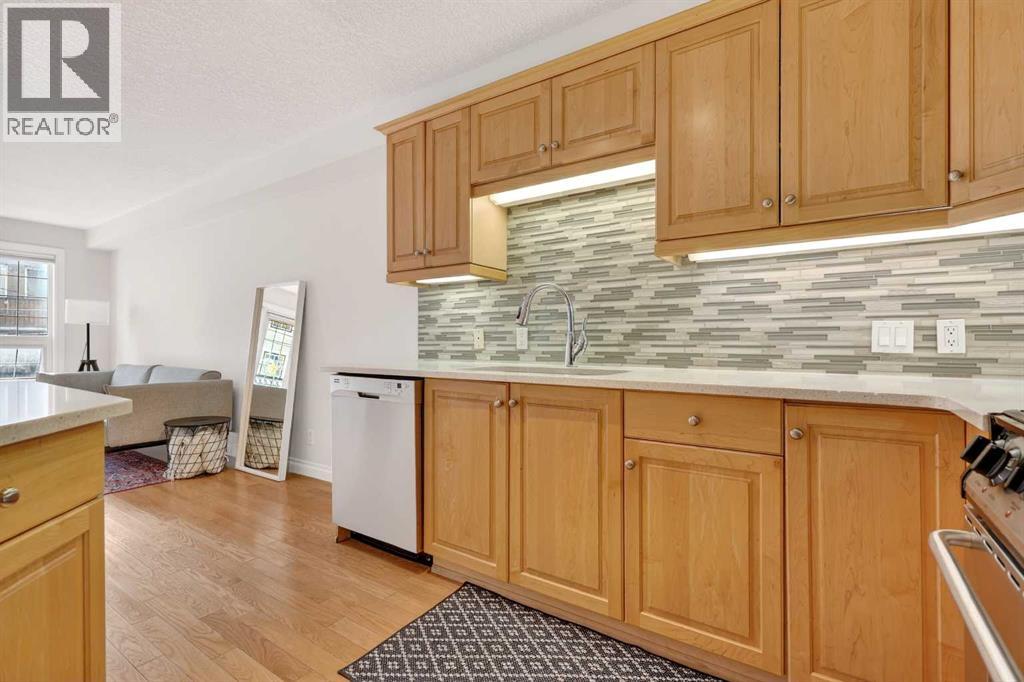 208, 630 10 Street NW, Calgary, Alberta  T2N 1W3 - Photo 7 - A2334463