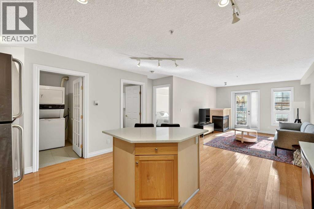 208, 630 10 Street NW, Calgary, Alberta  T2N 1W3 - Photo 8 - A2334463