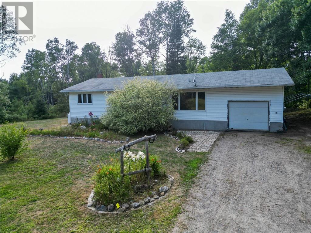 2-7 Ontario Drive, Spanish, Ontario  P0P 2A0 - Photo 5 - 2129658