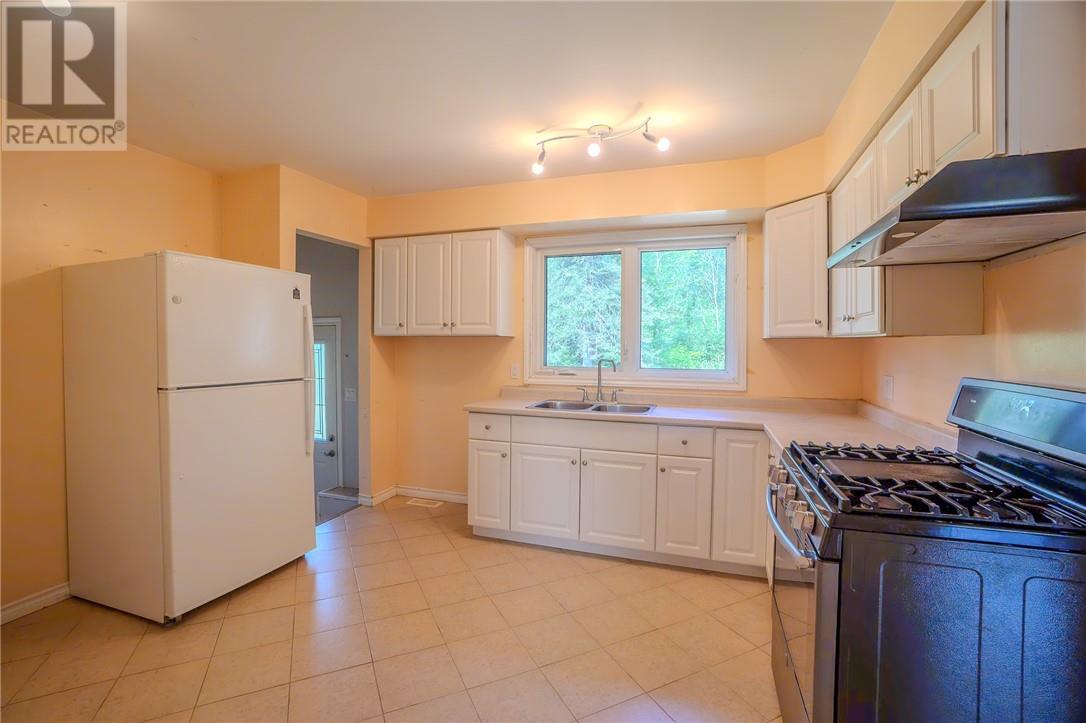 2-7 Ontario Drive, Spanish, Ontario  P0P 2A0 - Photo 7 - 2129658