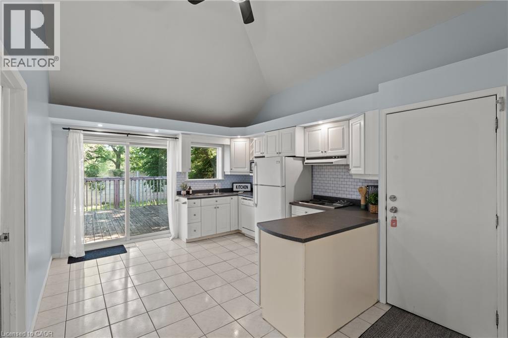 123 Morton Avenue, Brantford, Ontario  N3R 2N9 - Photo 17 - 40853883