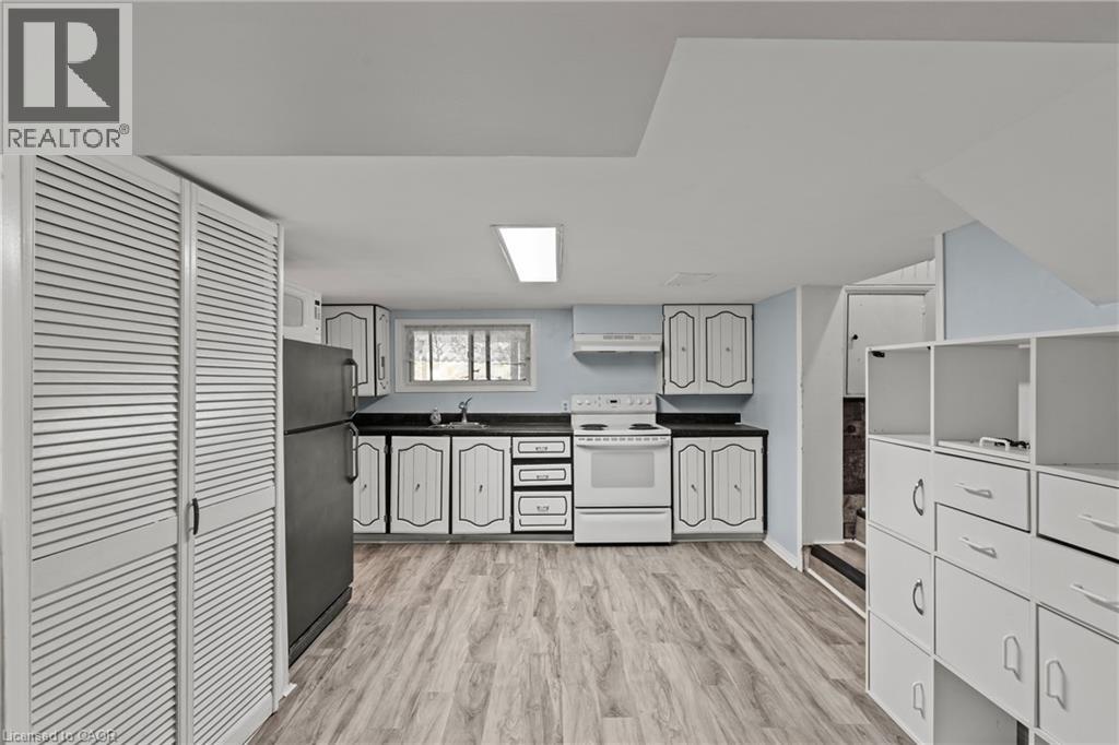 123 Morton Avenue, Brantford, Ontario  N3R 2N9 - Photo 27 - 40853883