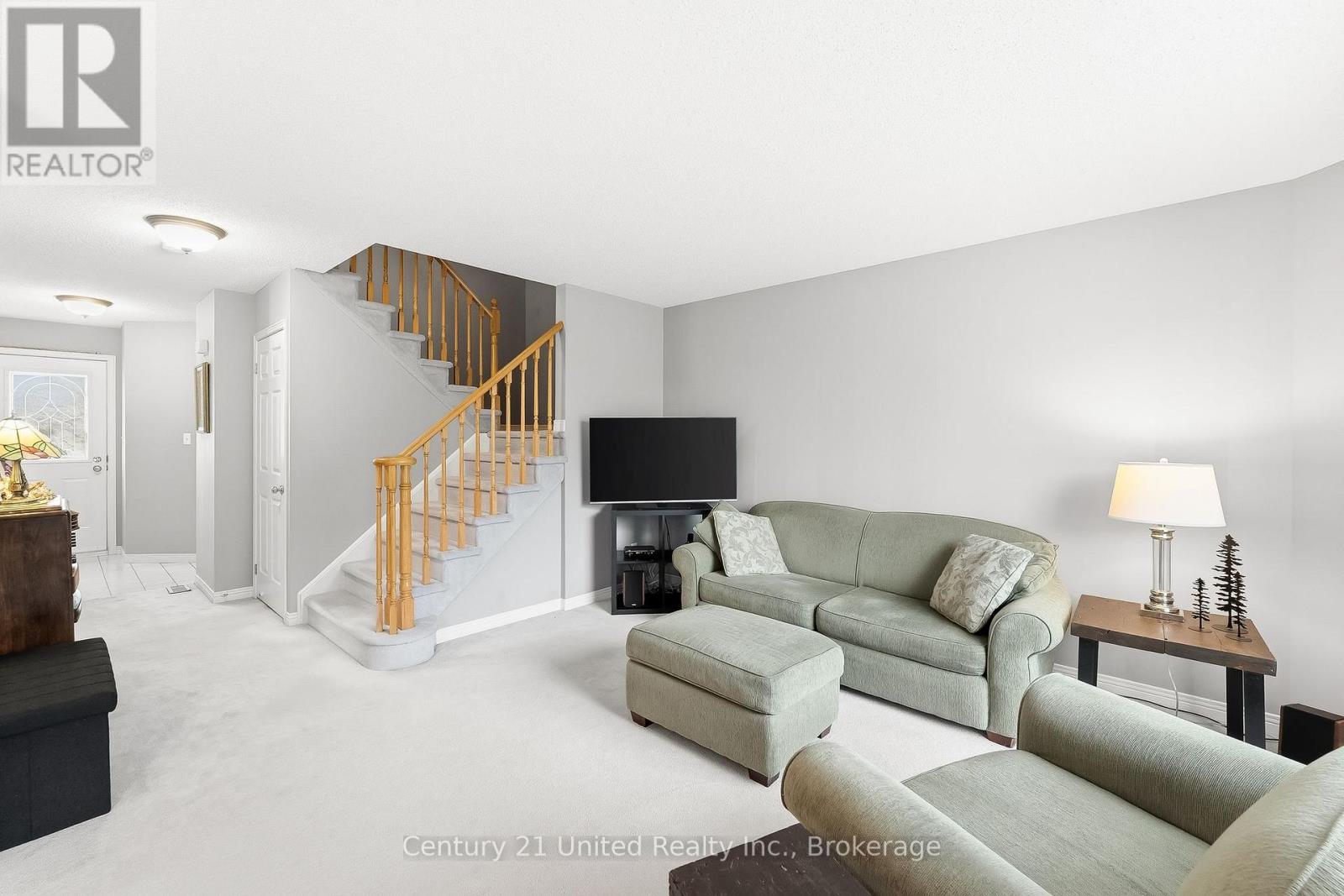 116 Avondale Drive, Clarington, Ontario  L1E 3A3 - Photo 9 - E13646016