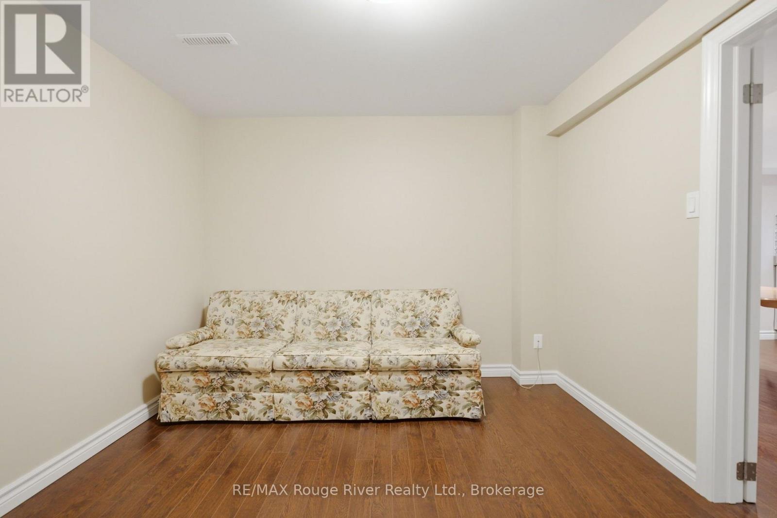 692 Avery Court, Oshawa, Ontario  L1K 1S8 - Photo 35 - E13646022