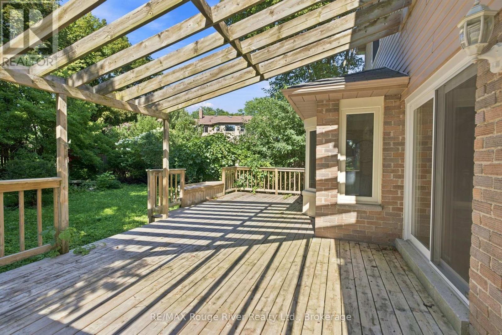 692 Avery Court, Oshawa, Ontario  L1K 1S8 - Photo 41 - E13646022