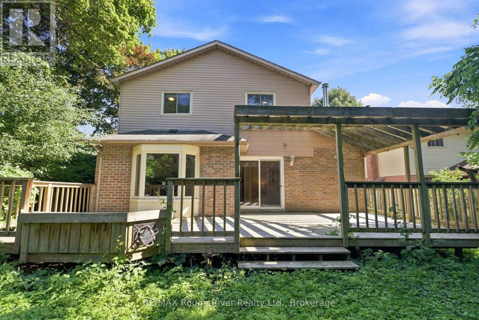 692 Avery Court, Oshawa, Ontario  L1K 1S8 - Photo 45 - E13646022