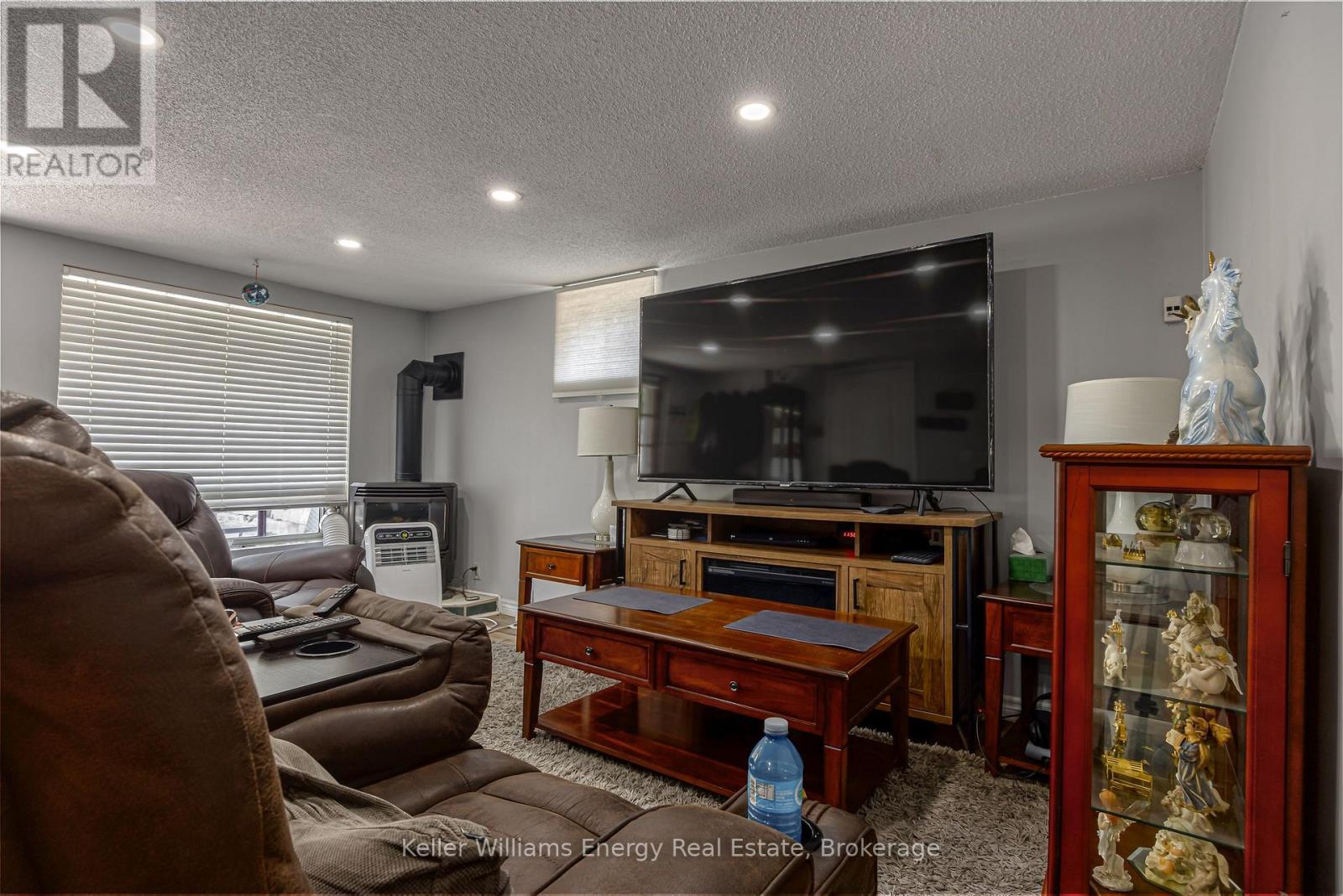 405 Bernhard Crescent, Oshawa, Ontario  L1G 2B7 - Photo 30 - E13646036
