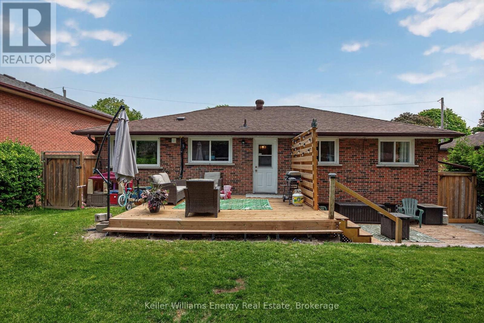 405 Bernhard Crescent, Oshawa, Ontario  L1G 2B7 - Photo 36 - E13646036